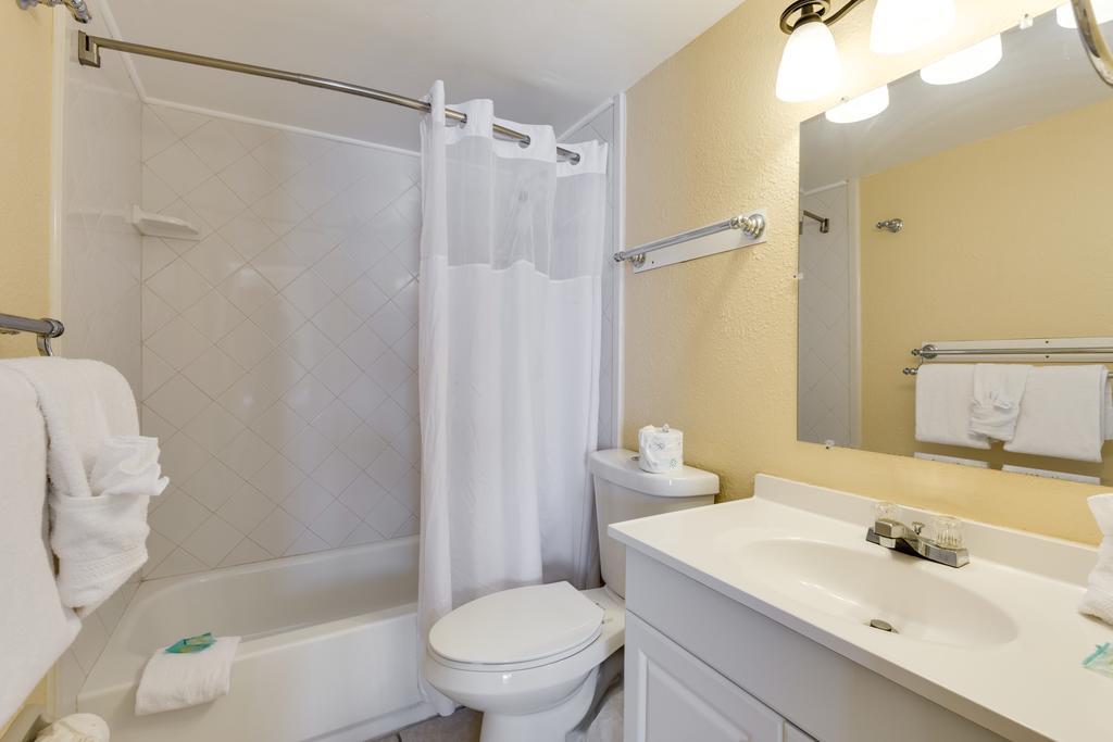 Pierview Hotel And Suites Fort Myers Beach Exterior photo