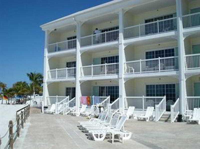 Pierview Hotel And Suites Fort Myers Beach Exterior photo